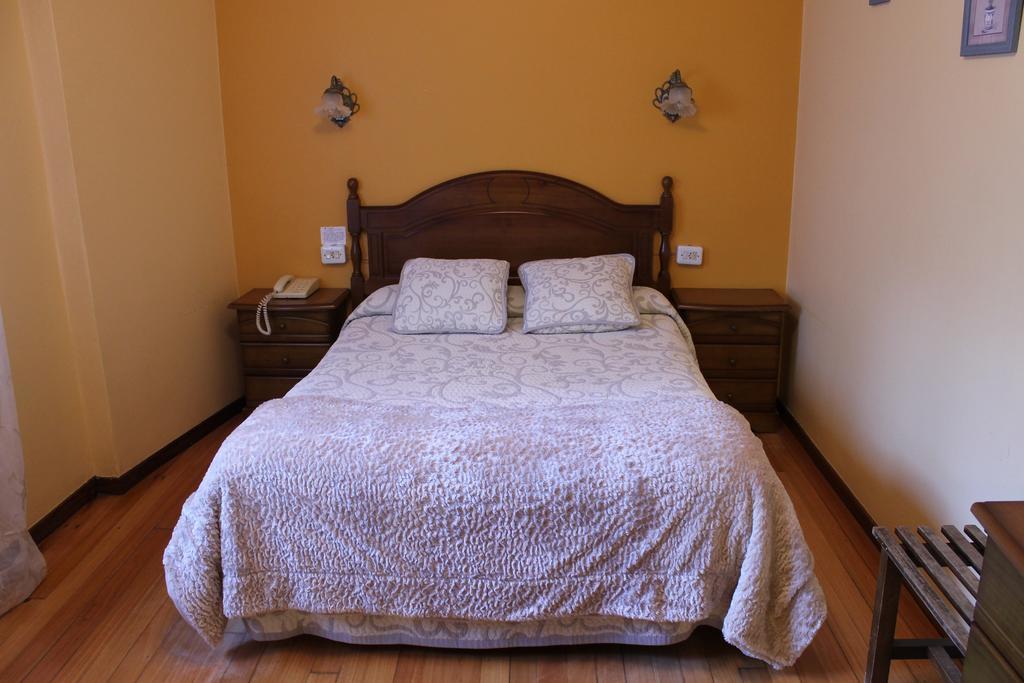 Pr Alameda Hotel Santiago de Compostela Kültér fotó